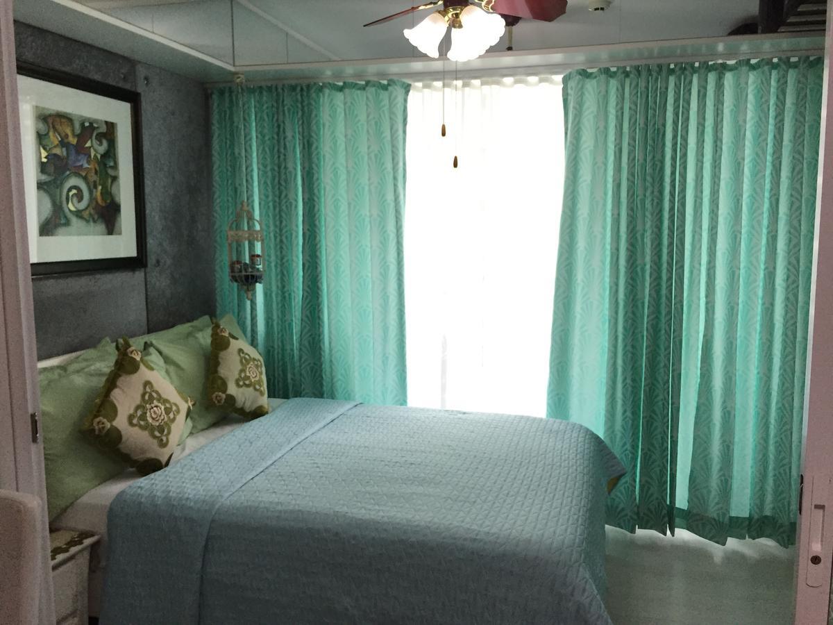 Azure Urban Resort Res. Paranaque City المظهر الخارجي الصورة