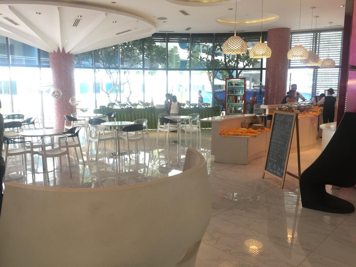 Azure Urban Resort Res. Paranaque City المظهر الخارجي الصورة